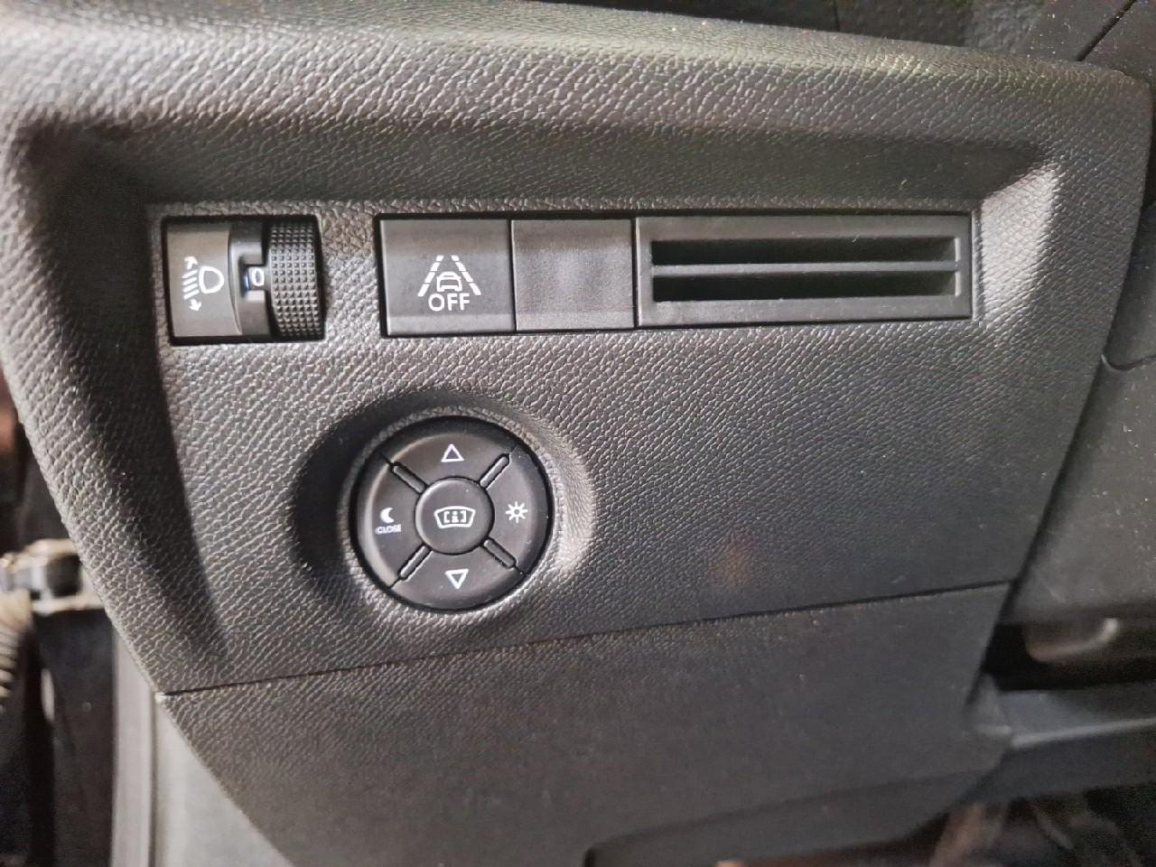 Citroën C4 puretech 130 s&s eat8 feel pack — photo 22