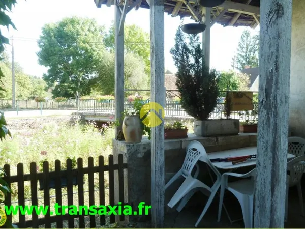 VIAGER - MAISON DE VILLAGE
