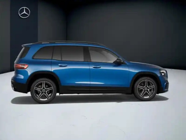 Mercedes Glb 220 d 4matic amg line — photo 20