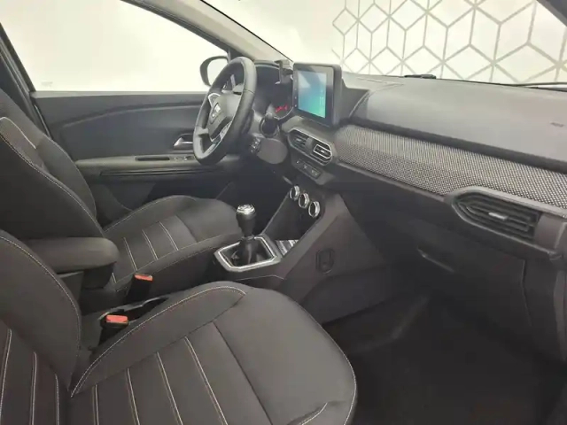 Dacia Jogger eco-g 100 7 places — photo 30