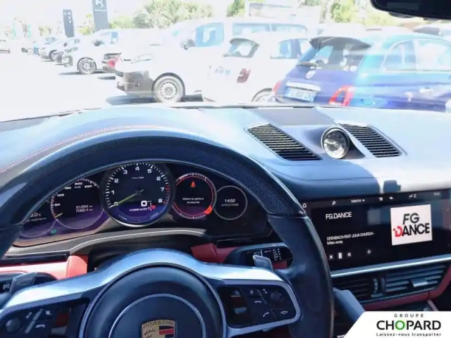 Porsche Cayenne e-hybrid 3.0 v6 462 ch tiptronic bva — photo 12