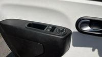 Renault Twingo 1.0 SCe 65ch Zen - 21 — photo 29
