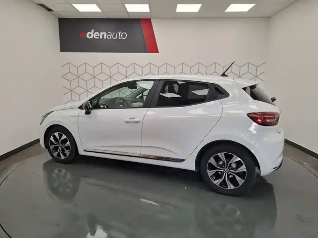 Renault Clio sce 65 — photo 101