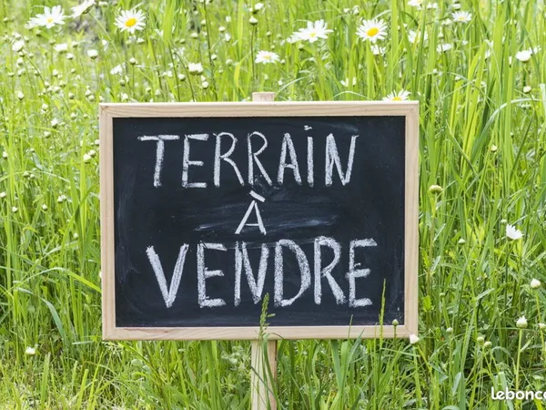 Terrains bornés et viabilisés