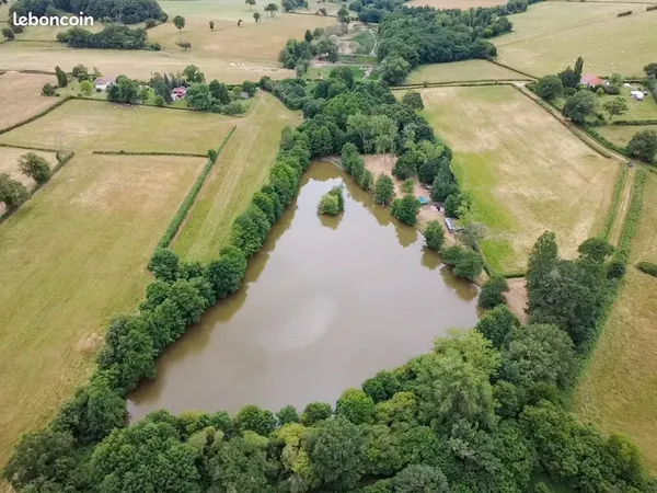 Terrain 40000 m²