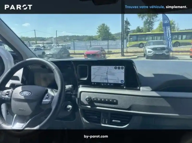 Ford Transit Courier fourgonnette 1.0 ecoboost 100ch trend — photo 13