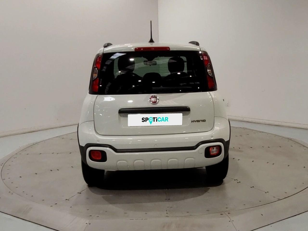 Fiat Panda 1.0 70 ch hybrid bsg s/s cross — photo 4