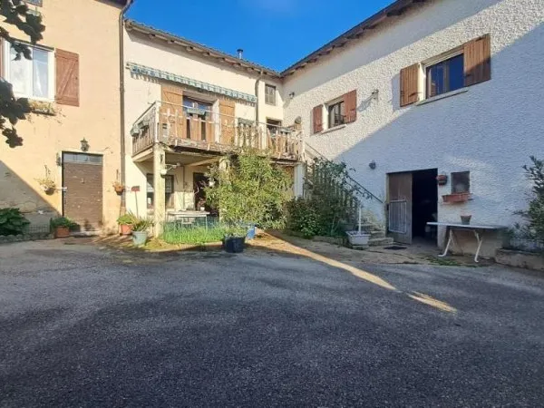 Maison 6 pièces 192 m²