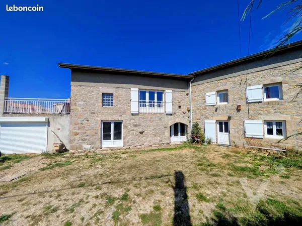 Maison 240 m² Montregard