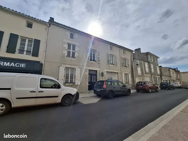 Propriété 7 pièces 224 m²