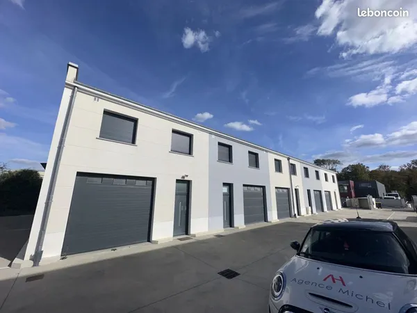 Local 69 m² Gretz-Armainvilliers