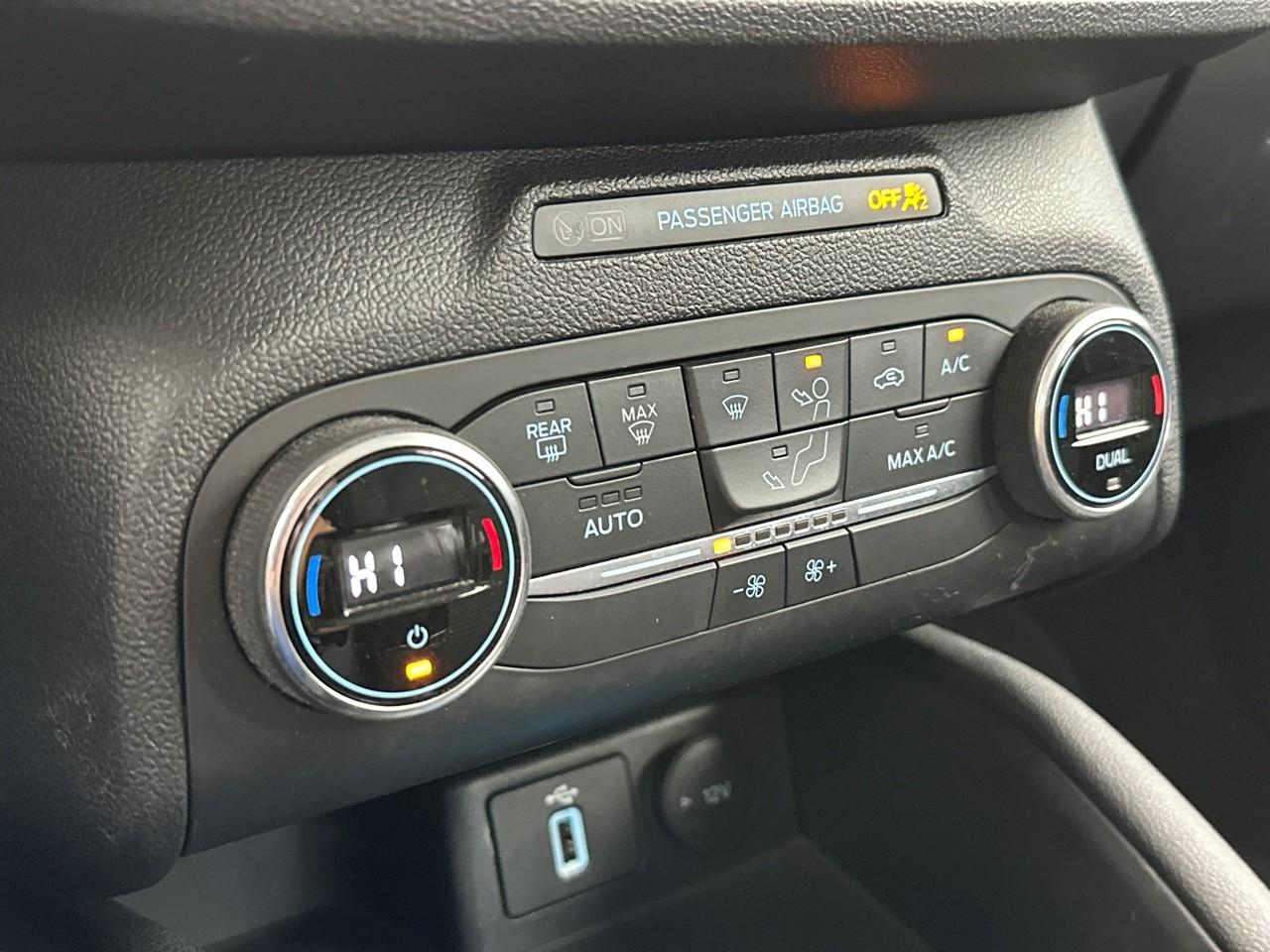 Ford Focus 1.0 ecoboost 125 s&s titanium — photo 30