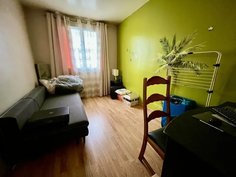 Photo 6