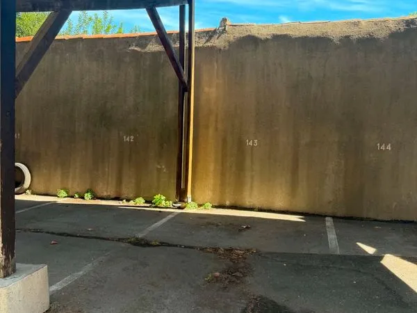 Stationnement Location Alès   60€