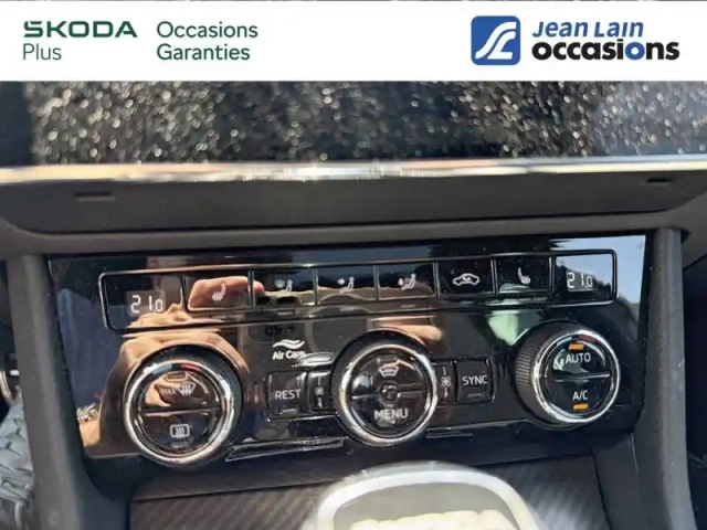 Skoda Superb combi 2.0 tdi 200 scr dsg7 4x4 — photo 17