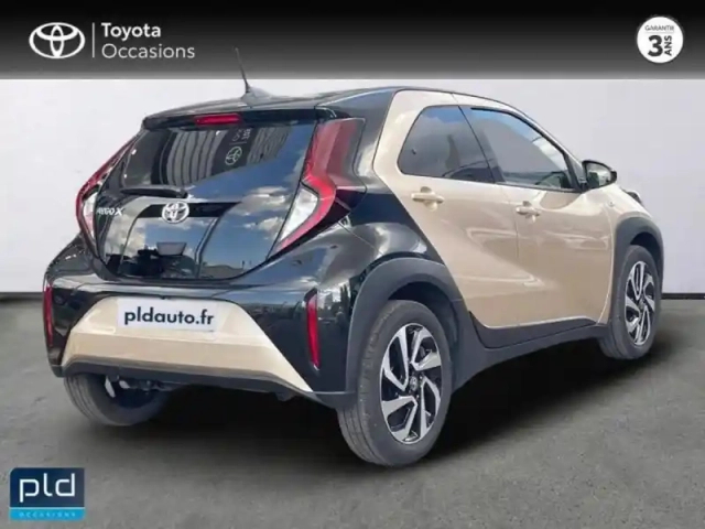 Toyota Aygo X 1.0 vvt-i 72ch design my23 — photo 5
