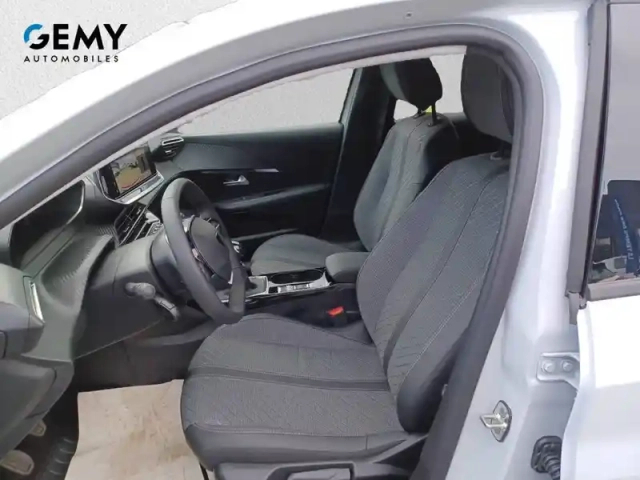 Peugeot 208 100 s&amp;s bvm6 — photo 9