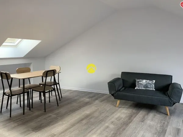 immeuble avec appartements et local