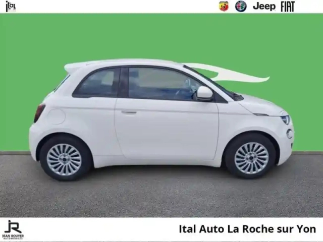 Fiat 500 e 95ch action — photo 4