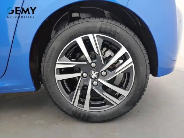 Peugeot 208 puretech 100 s&amp;s bvm6 — photo 11