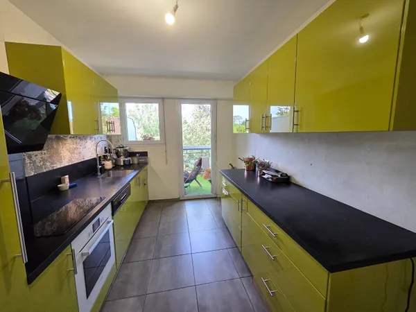 Appartement 4 pièces 95 m²