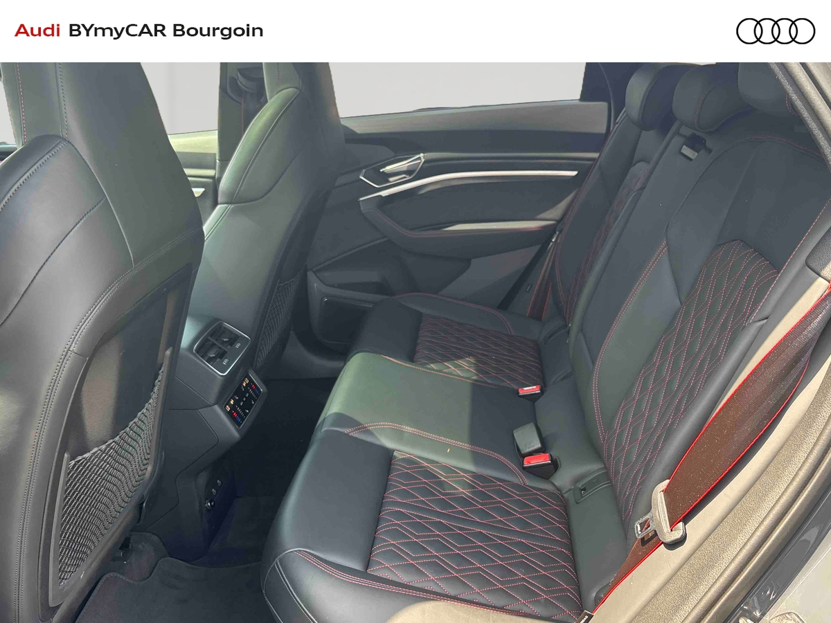 Audi SQ8 e-tron Sportback 503 ch 114 kWh Quattro — photo 12