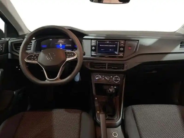 Volkswagen Polo 1.0 mpi 80 s&amp;s bvm5 — photo 8