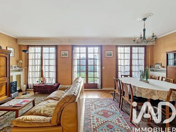 Maison 6 pièces 104 m²
