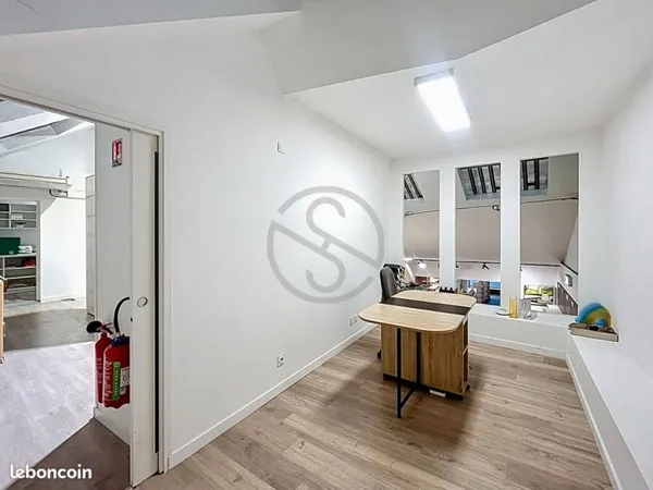 Local commercial 423 m² VOIRON