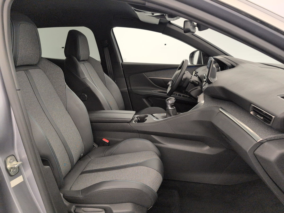 Peugeot 3008 — photo 9