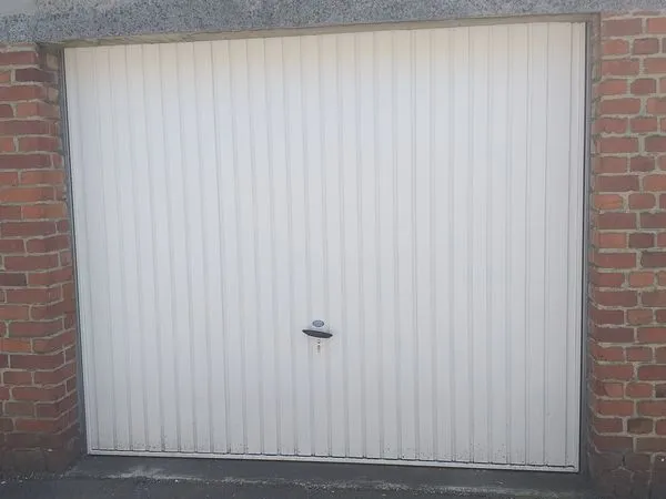 Garage à louer