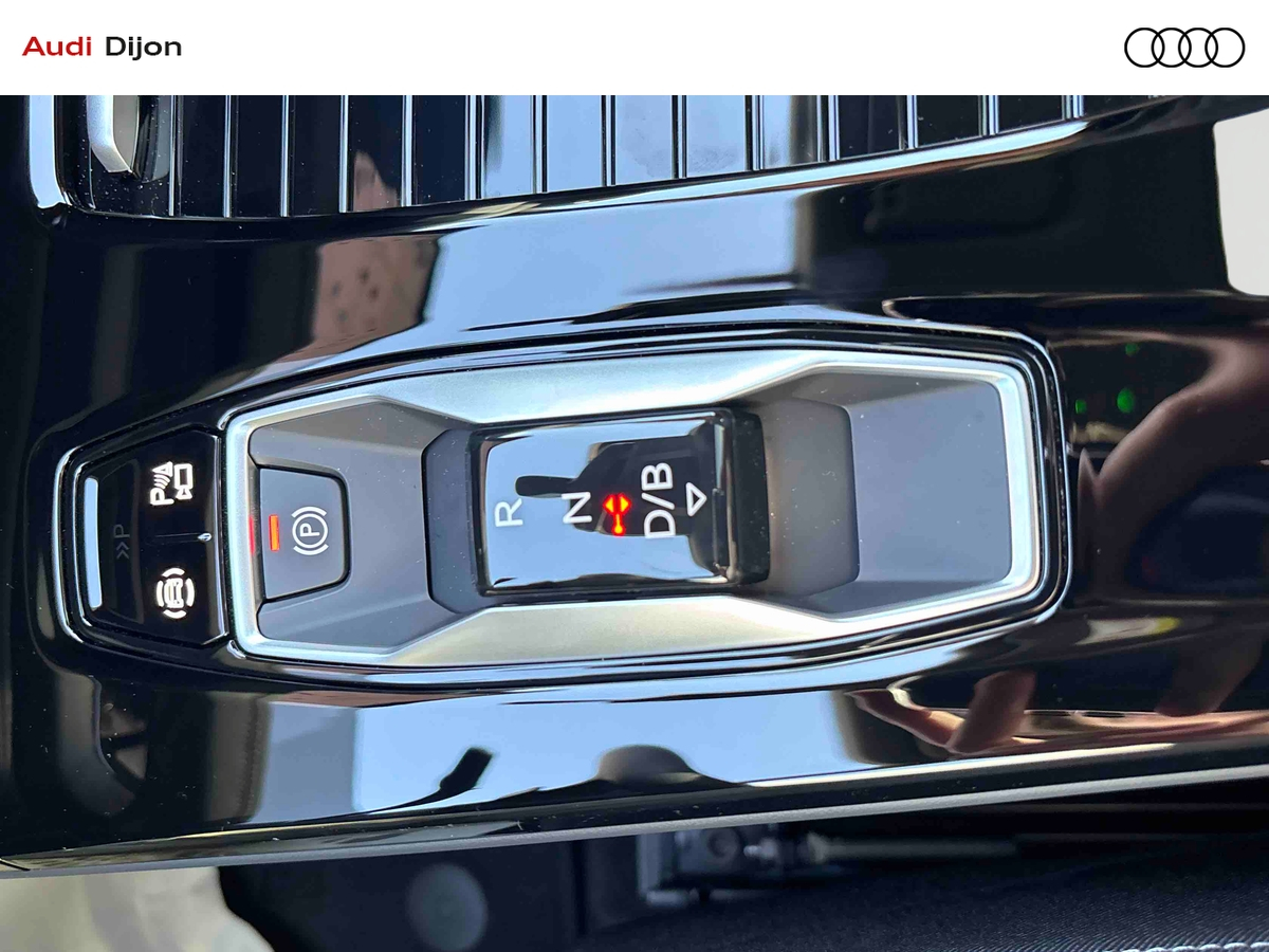 Audi Q6 e-tron 306 ch 100 kWh performance — photo 17