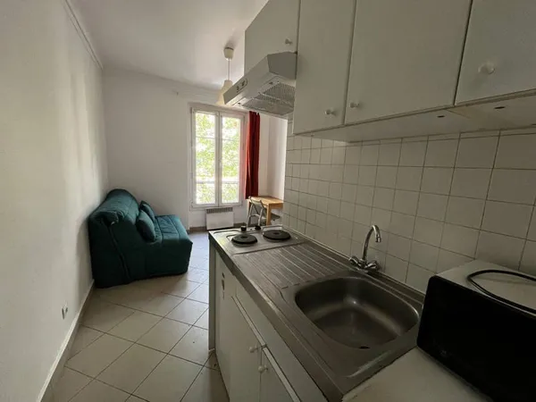 Studio 1 pièce 15 m²
