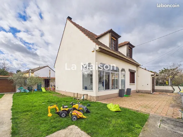 Pavillon 5 pièces 102 m²