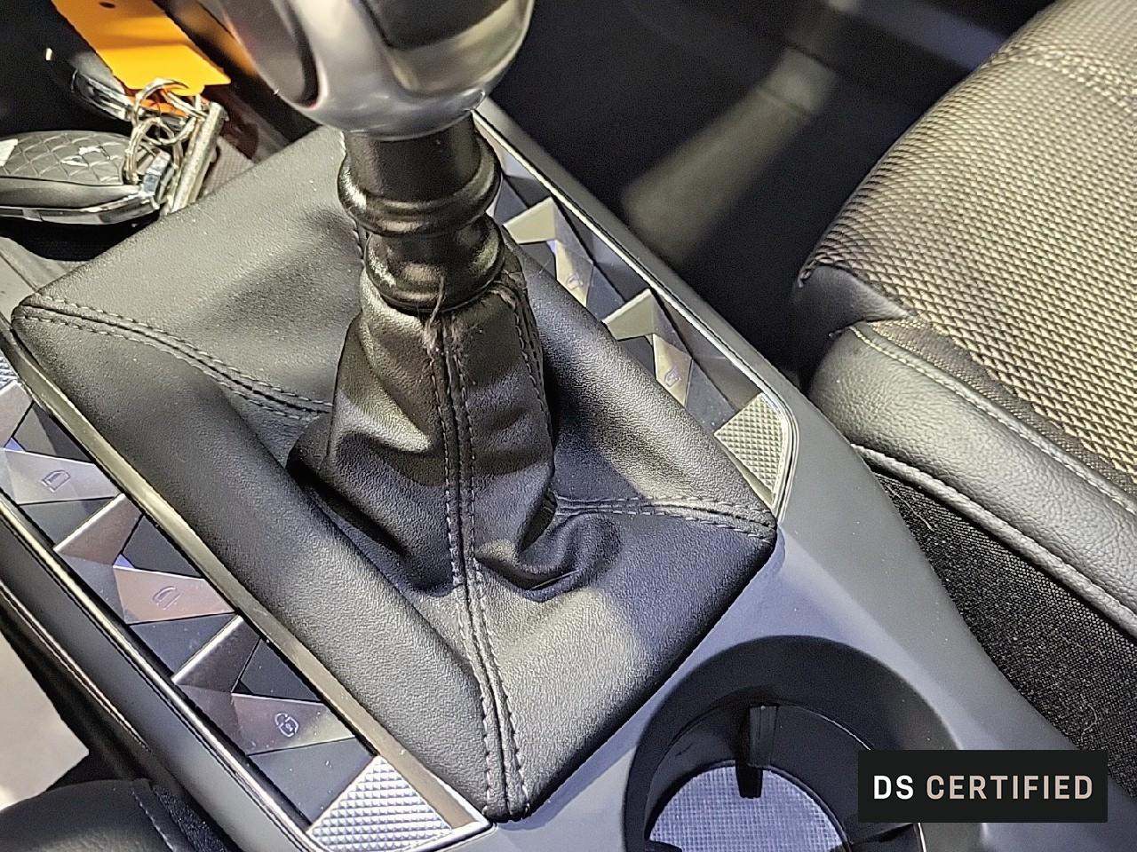 Ds Ds 3 crossback puretech 100 bvm6 bastille — photo 25
