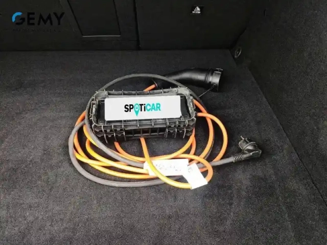 Peugeot 408 phev 225 e-eat8 — photo 25