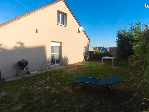 À VENDRE - Maison individuelle avec garage à Baraqueville