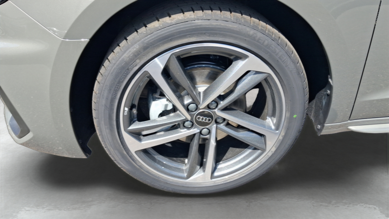 Audi A1 Sportback 30 TFSI 116 ch S tronic 7 — photo 16