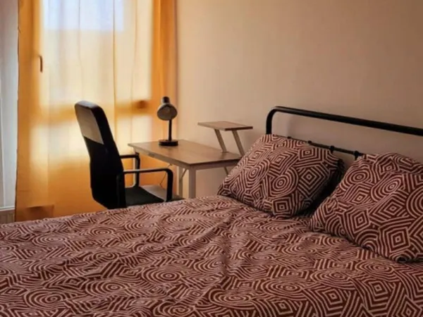 Belle chambre Meublée dans un quartier calme.
