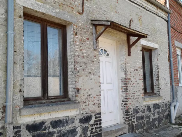 Coquette maison à proximité des commodités