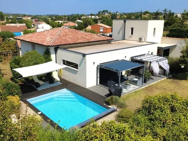 Maison 7 pièces 180 m²