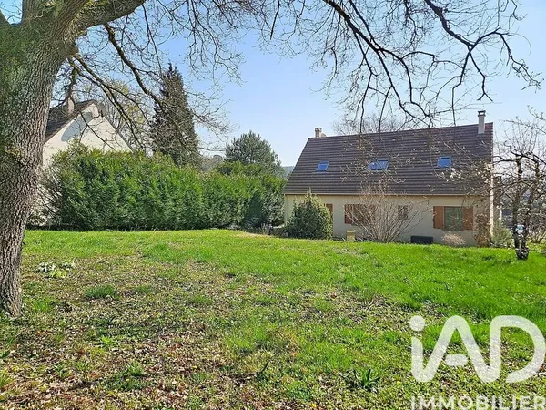 Maison 8 pièces 147 m²