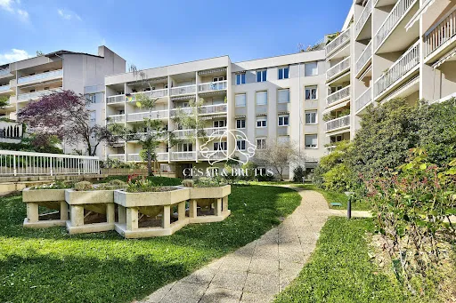 Appartement 4 pièces 123 m²