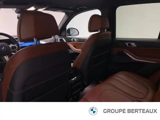 Bmw X5 xdrive50e 489ch m sport — photo 11