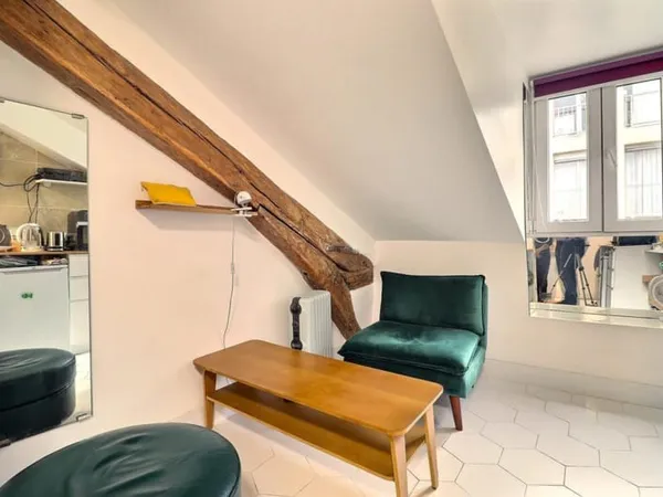 2 pièces - Paris 7 - Rue Rousselet
