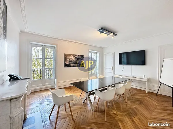 Bureaux 187 m² NANTES
