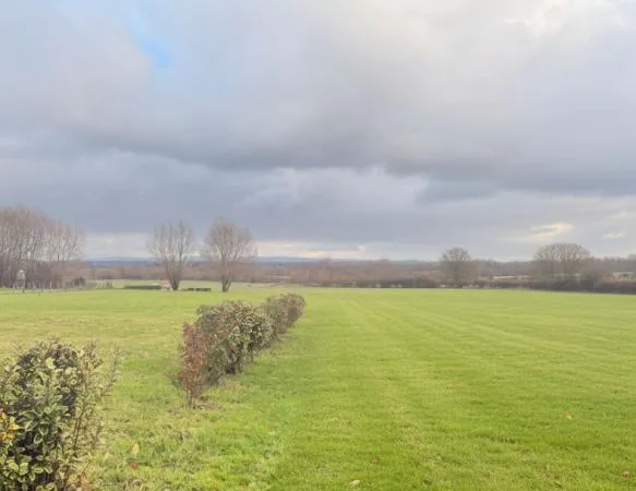 Vends terrain à bâtir - 751 m² - Athee 21130
