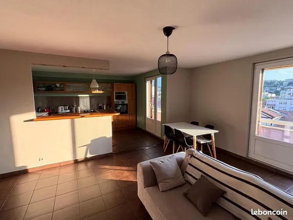Appartement 3 pièces - 74m²- Valbenoite/Fauriel/Fac