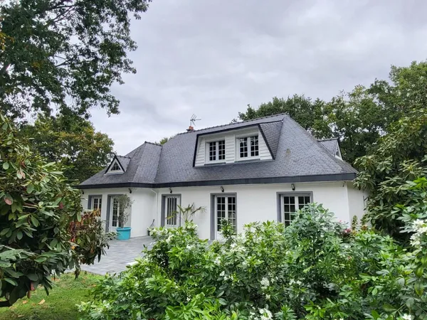 Maison 7 pièce(s) 174 m2
