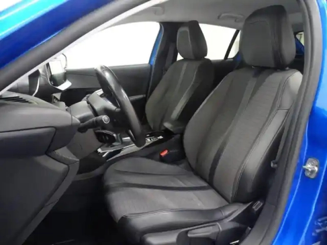 Peugeot 208 1.2 puretech 100ch s&amp;s allure 118g — photo 11